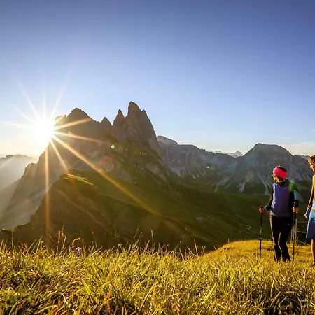 Hotel Alpenroyal - The Leading Of The World